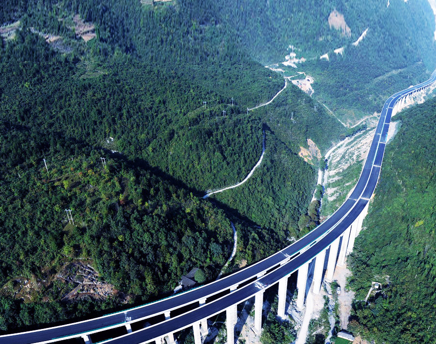 沪蓉西高速公路