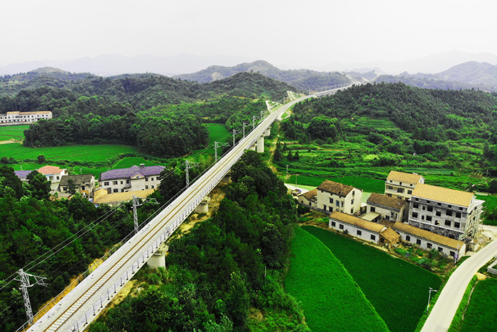 5浩吉铁路