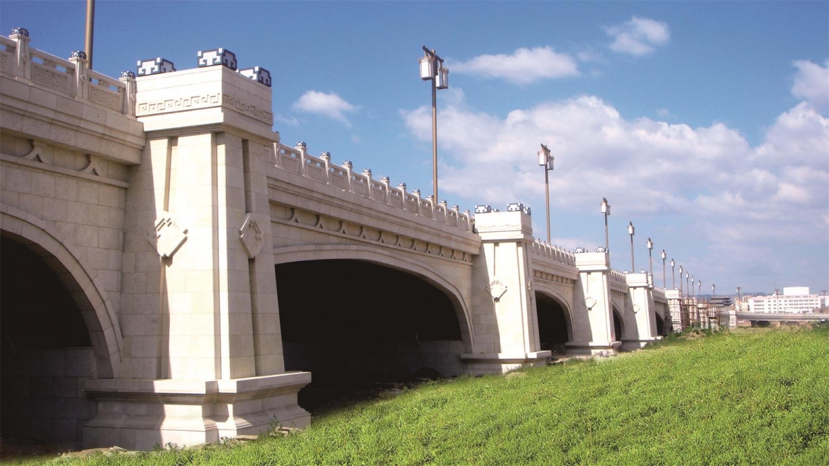 大同市兴云街御河桥（2010年9月）