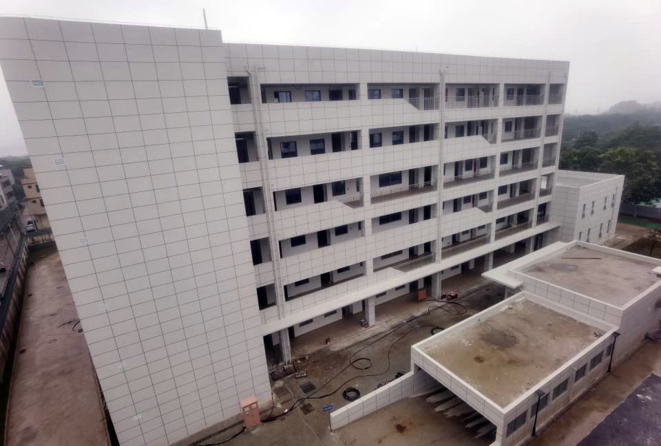 海南外国语职业学院南苑学生公寓楼项目施工总承包