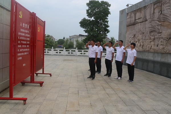 1561962057669634.jpg 3.jpg