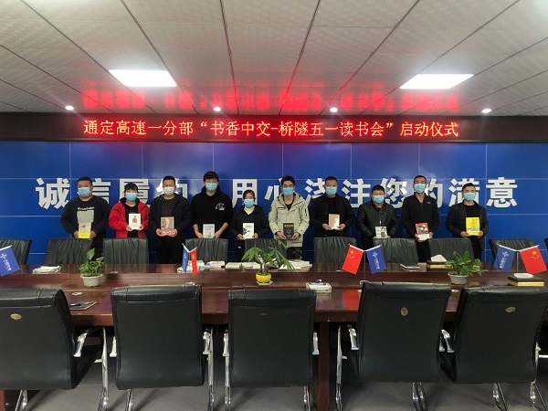 1586224498129985.jpg 0c3cdeca2f3167f9aa01993b02273f7.jpg