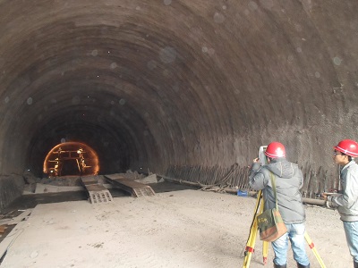万达高速公路花果山隧道施工监控量测
