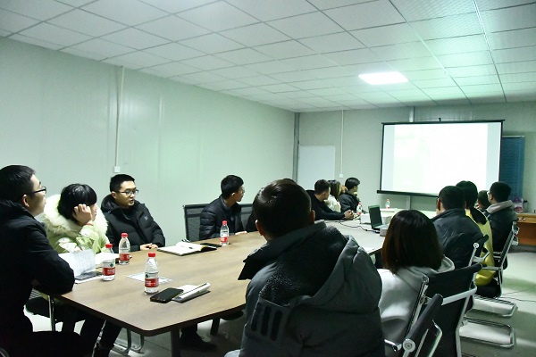 1578883881218571.jpg 一公局集团京雄SG6标组织观看.jpg