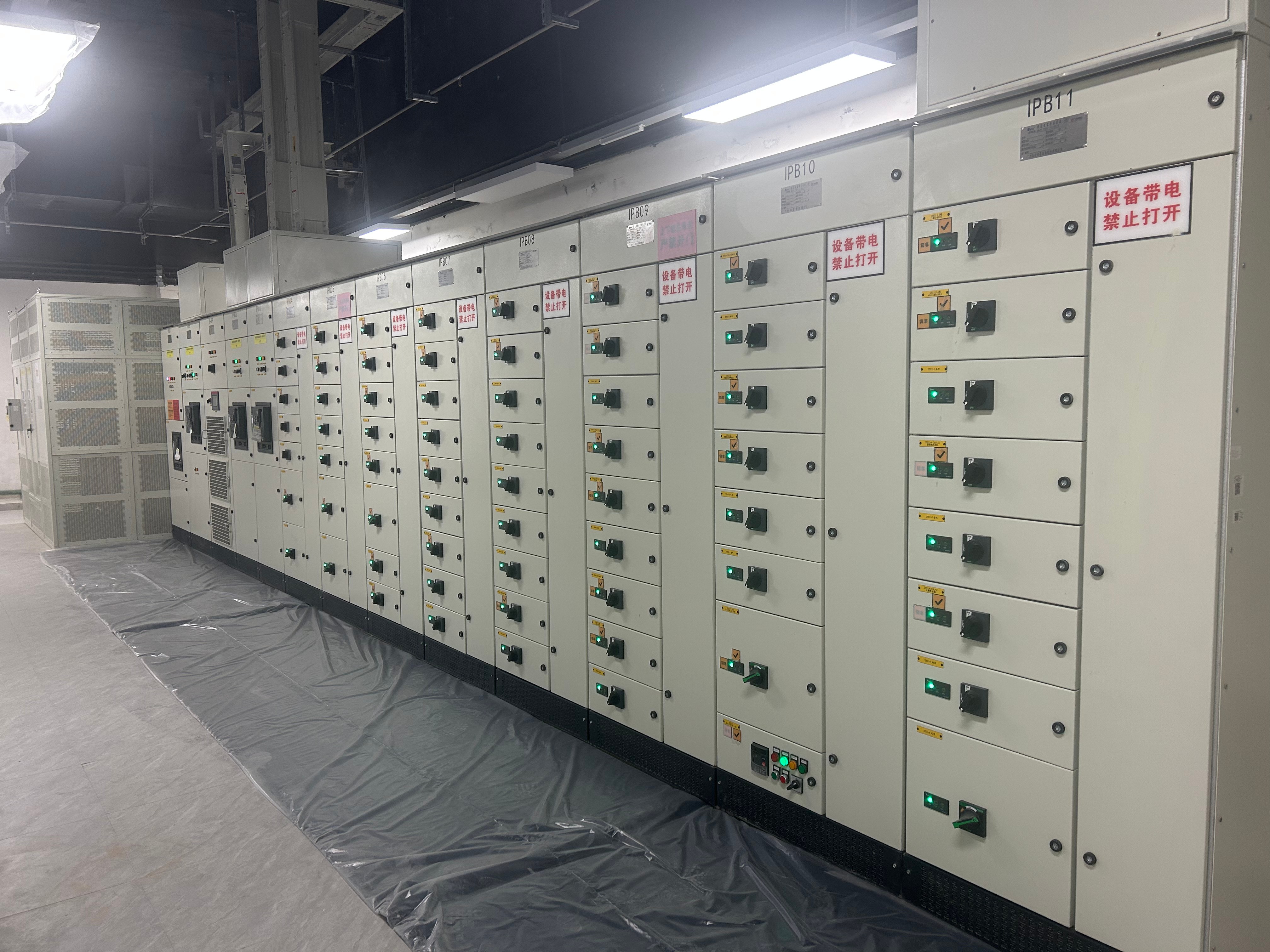 棠涌站400V电压开关室(1)