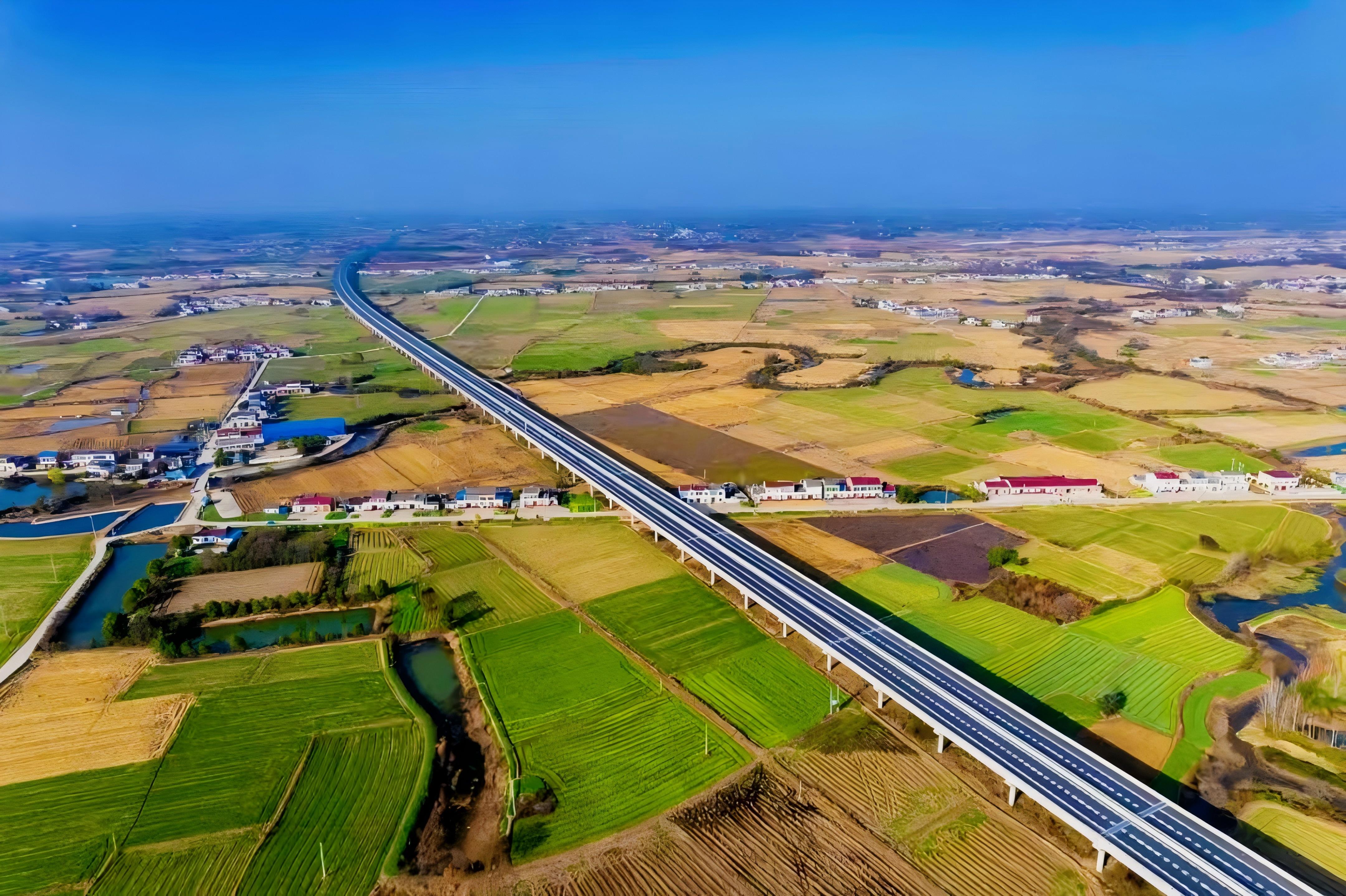 安徽合肥至枞阳高速公路