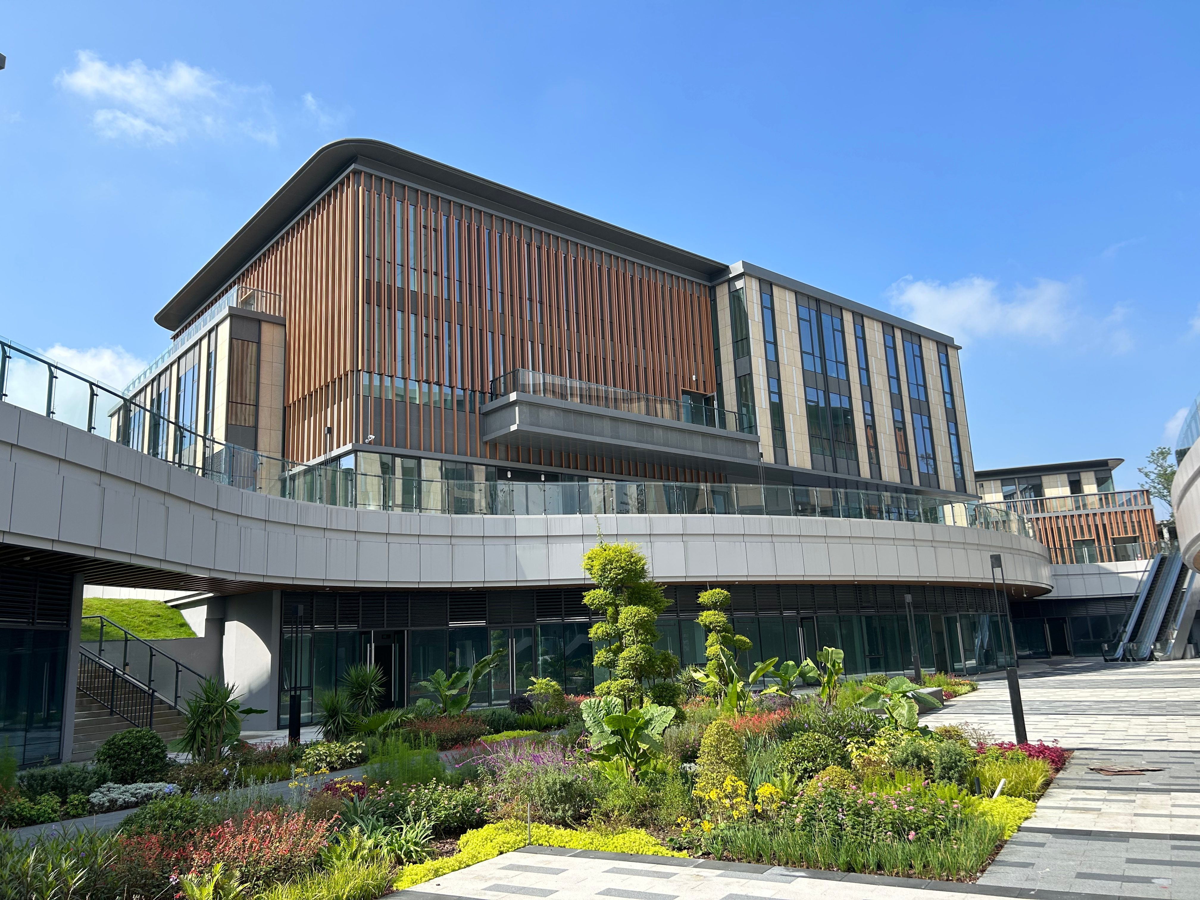 成都她妆美谷科创园