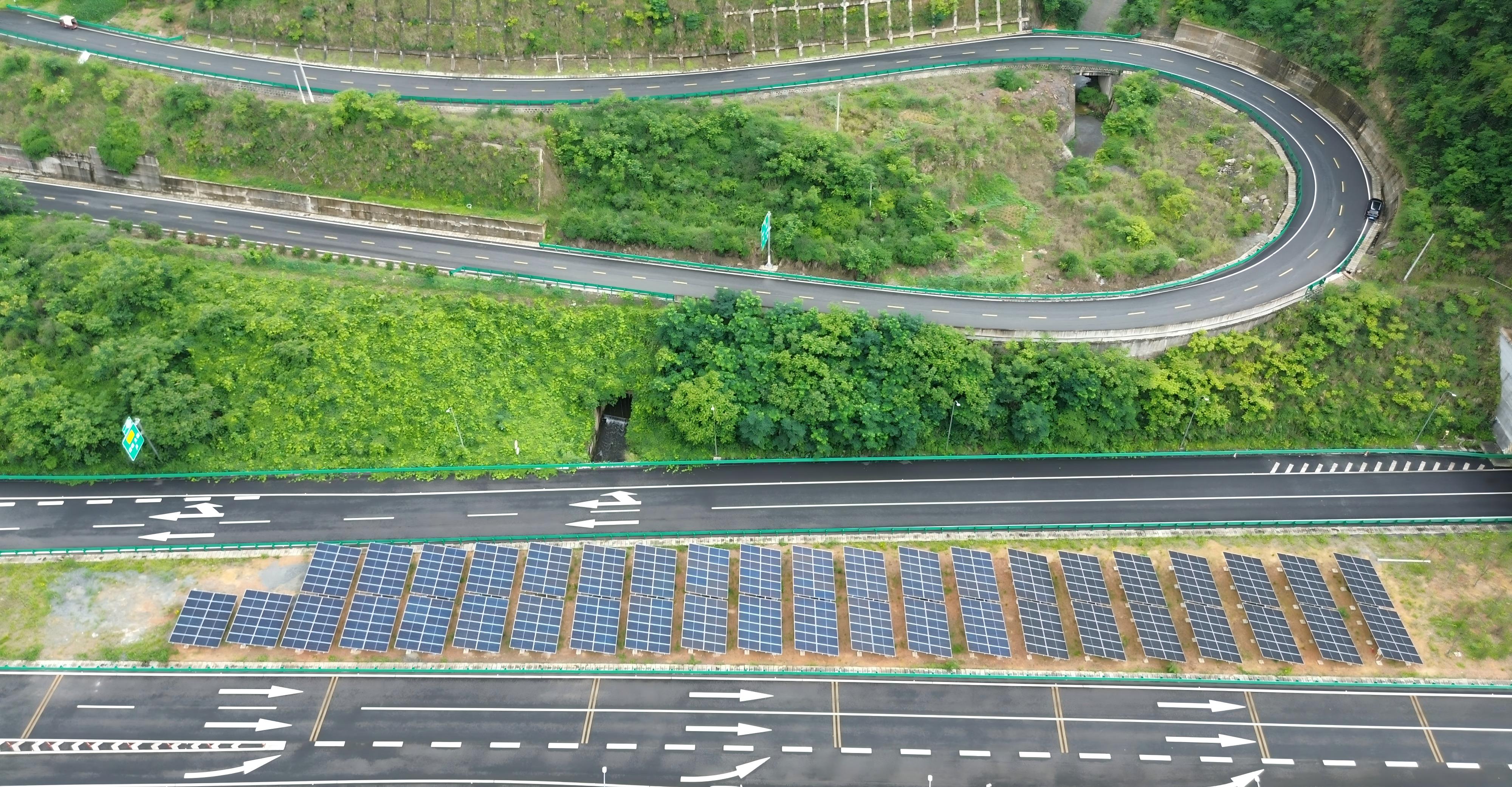 贵州高速分布式光伏项目