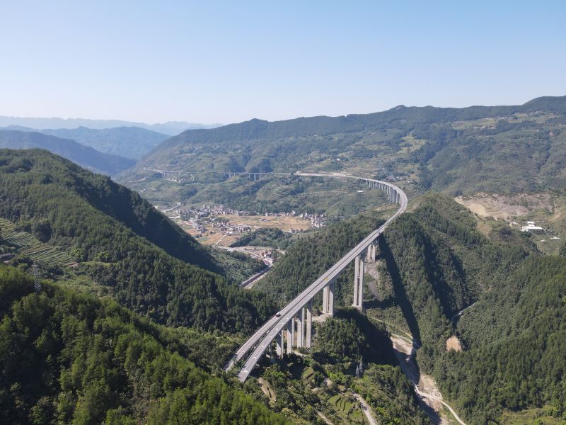 龙驹特大桥