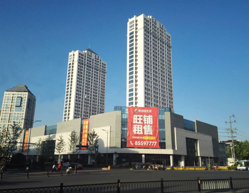 银河时代广场完工照